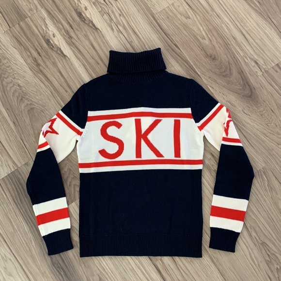 NWT Perfect moment schild ski sweater in navy - Picture 4 of 14